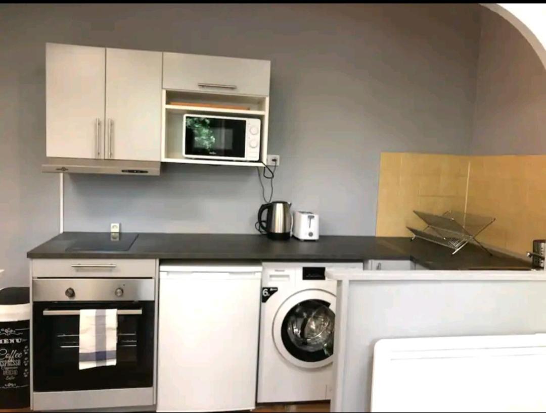 Appartement Studio-lyon 3eme *